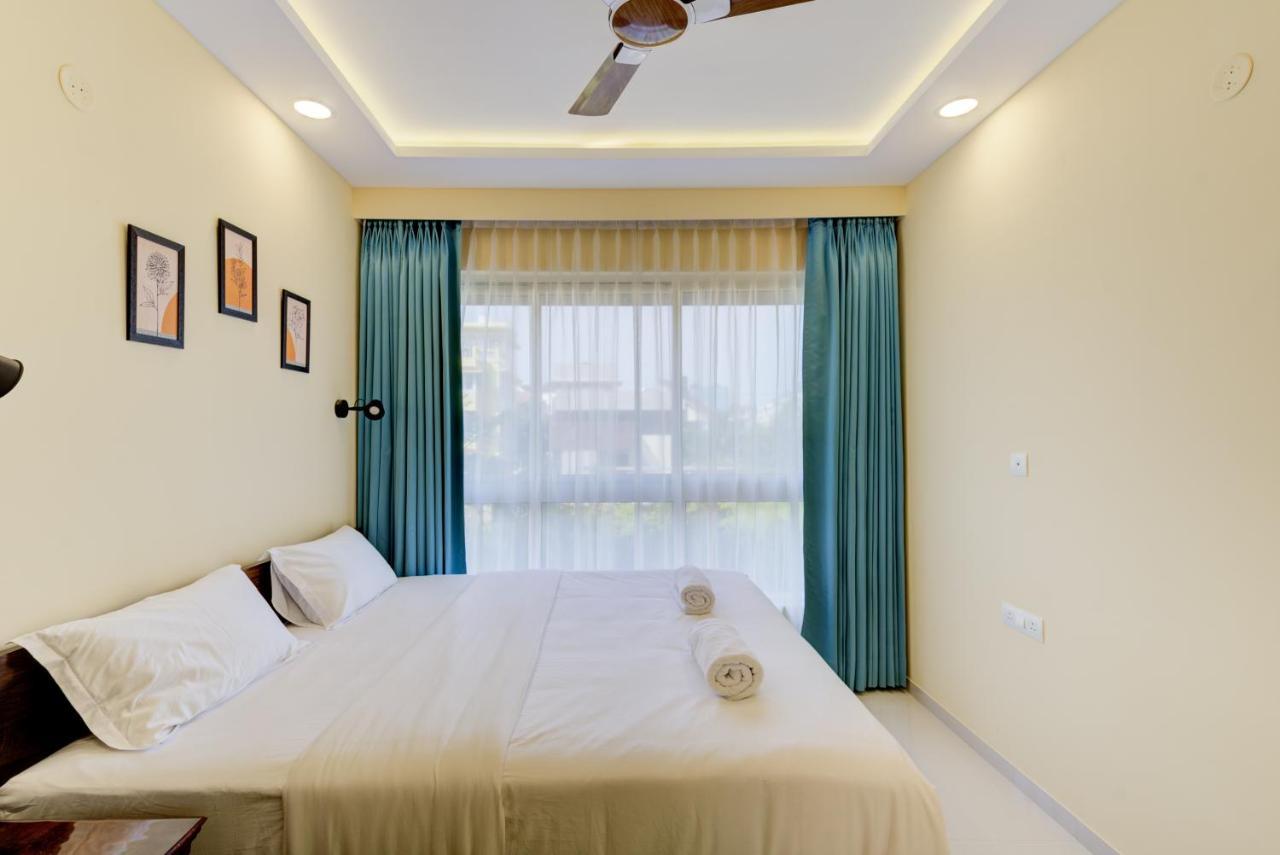 Luxe 2Bhk 10Min From Goi Airport With Pool Access Apartment ดาโบลิม ภายนอก รูปภาพ